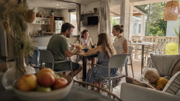 Mobil-home 3 chambres : étonnamment, il peut accueillir jusqu'à 8 personnes